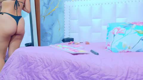 Snapshot of cutepetitee chatting on October 2025 07:47:01 PM cutepetitee online show from October 2025 07:47:01 PM