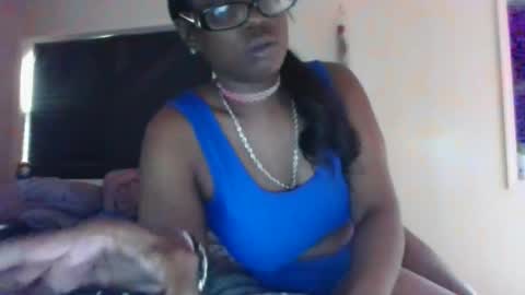 mary mack online show from November 2025 06:44:02 PM