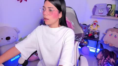 Snapshot of cutestephuwu chatting on October 2025 01:08:02 AM  - independent model online show from October 2025 01:08:02 AM