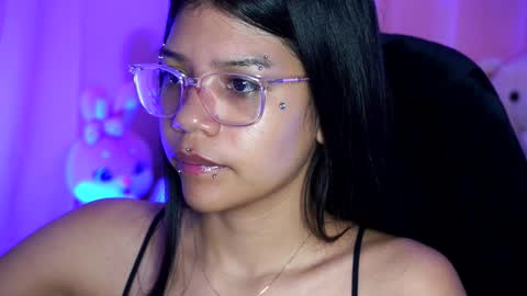  - independent model online show from January 2026 02:37:01 AM