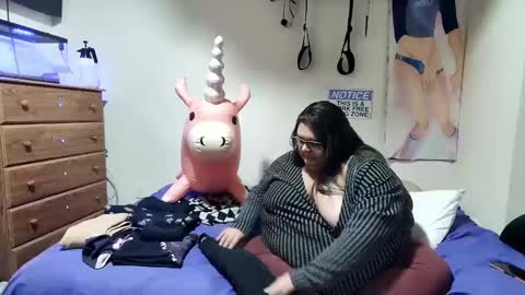 Cutetea online show from January 2025 03:00:01 AM