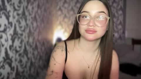 CuteAnn online show from December 2025 06:49:02 PM