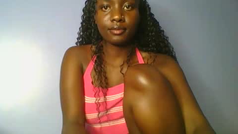 cutie_choco online show from March 2026 10:40:01 PM