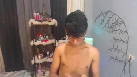 cutie_mico online show from October 2025 12:52:02 PM