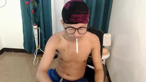 Snapshot of cutie_mico chatting on April 2026 10:39:01 AM cutie_mico online show from April 2026 10:39:01 AM