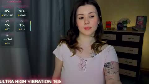 Snapshot of cutie_mili chatting on June 2026 11:44:01 AM mili online show from June 2026 11:44:01 AM
