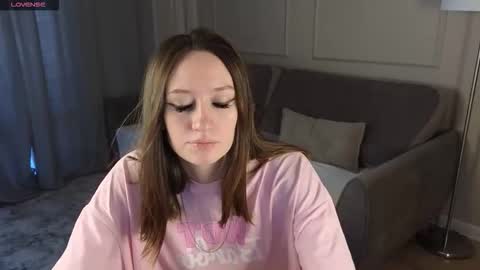 Kate online show from September 2025 09:10:02 AM