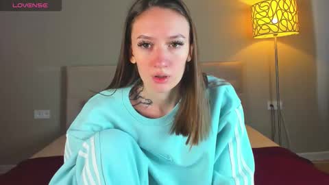 Kate online show from November 2025 08:46:01 AM