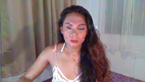 cutie_rona online show from November 2025 06:07:01 PM