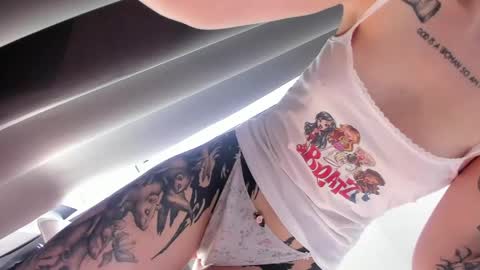 Snapshot of cutie_sensei chatting on May 2026 07:49:01 AM Kira online show from May 2026 07:49:01 AM