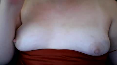 Snapshot of cutiecaleighxo chatting on October 2025 06:37:01 PM cutiecaleighxo online show from October 2025 06:37:01 PM