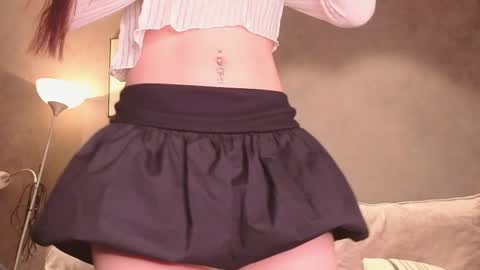 Snapshot of cutieleyla chatting on May 2026 09:42:02 PM cutieleyla online show from May 2026 09:42:02 PM
