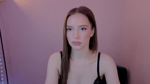 Olivia online show from March 2026 07:17:02 PM