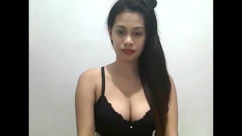 CutieTrina online show from December 2024 08:27:01 PM
