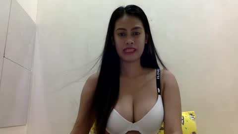 CutieTrina online show from February 2025 05:12:01 PM