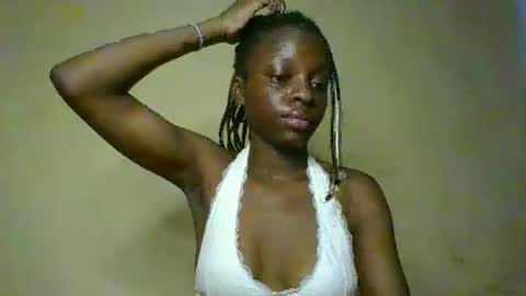 cutty_teshy online show from February 2025 03:01:02 PM