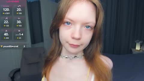 Snapshot of cuty_petite chatting on July 2026 05:56:02 AM Anne online show from July 2026 05:56:02 AM