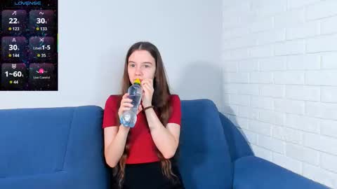 Ashly online show from November 2025 06:40:02 PM