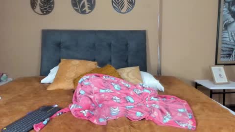 Cyan online show from January 2025 07:18:02 PM