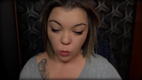 Snapshot of cyberdomme chatting on December 2024 06:17:01 PM Full time mean bitch. online show from December 2024 06:17:01 PM