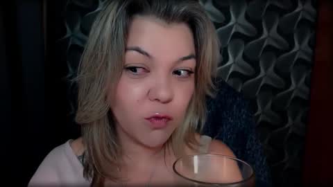 Snapshot of cyberdomme chatting on November 2025 12:31:01 AM Full time mean bitch. online show from November 2025 12:31:01 AM