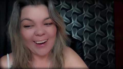 Full time mean bitch. online show from April 2026 09:56:01 PM