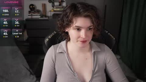 Snapshot of cybersamuraii chatting on June 2026 02:08:02 PM Helen Blossom online show from June 2026 02:08:02 PM
