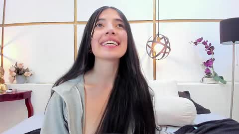 Snapshot of cynthia1fox chatting on May 2026 08:16:02 PM Cynthia1fox online show from May 2026 08:16:02 PM