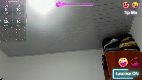 Snapshot of cynthiawatson_ chatting on April 2026 12:06:01 PM Cynthia online show from April 2026 12:06:01 PM