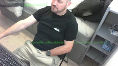 Chris online show from April 2026 07:47:02 AM