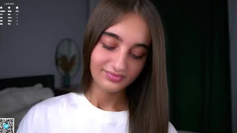 Isabella online show from November 2025 01:06:02 AM