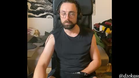 Snapshot of d1ckass chatting on November 2025 07:04:02 PM d1ckass online show from November 2025 07:04:02 PM