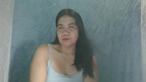 Snapshot of d84real chatting on October 2025 10:32:02 AM Virg online show from October 2025 10:32:02 AM