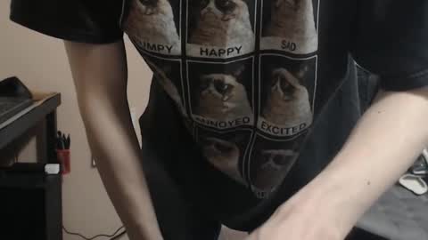 d_alex_lover online show from April 2026 02:15:02 PM