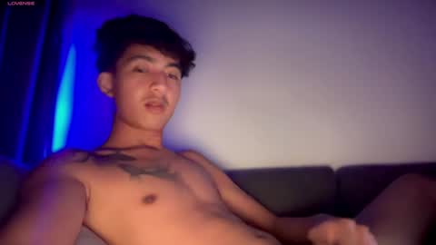 Snapshot of daario_nahariss chatting on January 2025 07:55:01 PM online show from January 2025 07:55:01 PM