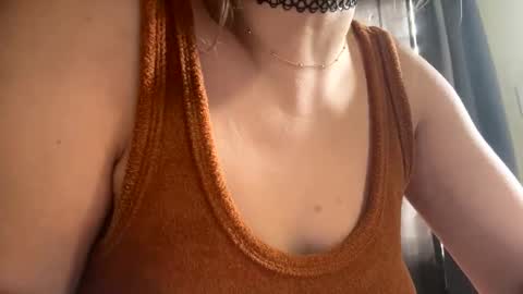Snapshot of dabqueen_1994 chatting on March 2026 05:13:02 PM dabqueen_1994 online show from March 2026 05:13:02 PM