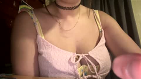 Snapshot of dabqueen_1994 chatting on April 2026 11:33:01 AM dabqueen_1994 online show from April 2026 11:33:01 AM
