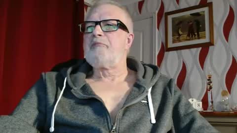 Brian ... online show from February 2026 09:00:02 PM