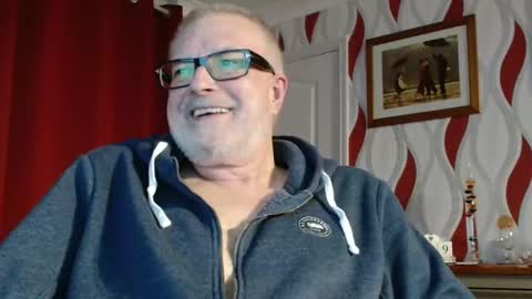 Brian ... online show from February 2026 09:11:02 PM