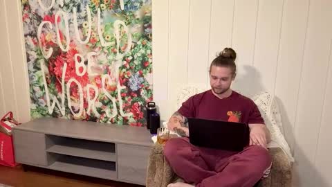 DaddydayDrinkz online show from December 2025 05:16:01 AM