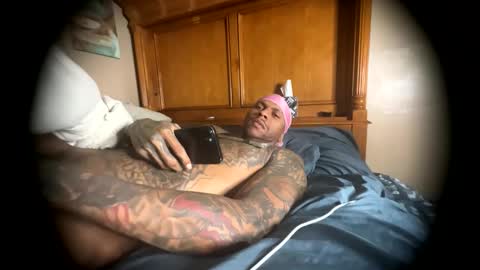 Snapshot of daddyjanimal chatting on May 2026 11:38:01 AM sexy tatted king bbc online show from May 2026 11:38:01 AM