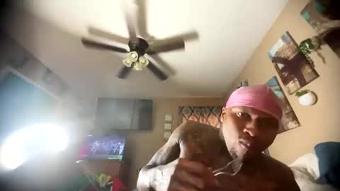 Snapshot of daddyjanimal chatting on May 2026 11:49:01 AM sexy tatted king bbc online show from May 2026 11:49:01 AM