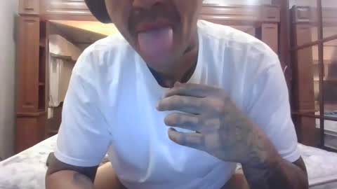 daddyjayare760 online show from December 2024 01:18:02 PM