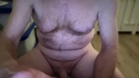 Snapshot of daddykumfuk chatting on December 2025 01:11:01 AM daddykumfuk online show from December 2025 01:11:01 AM