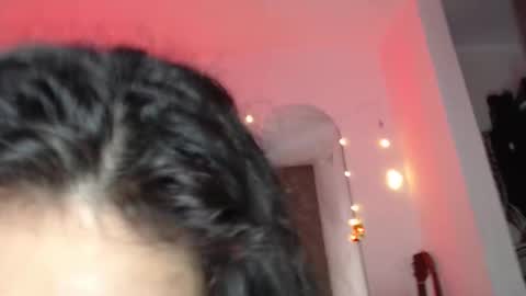 Creamy online show from December 2025 11:23:01 PM