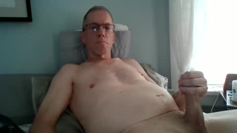 Snapshot of daddyluvssmoothies chatting on June 2026 04:55:01 PM daddyluvssmoothies online show from June 2026 04:55:01 PM