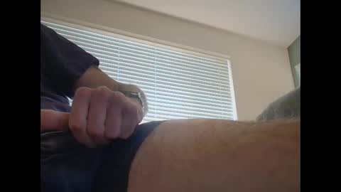 Daddy Runner online show from April 2026 06:16:02 PM