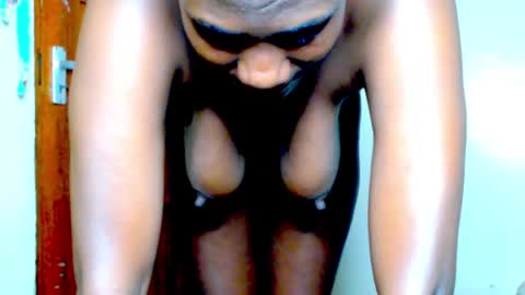 Snapshot of daddys_naughtyslut chatting on May 2026 11:32:01 PM tee online show from May 2026 11:32:01 PM