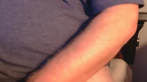 Snapshot of daddysmalls_55 chatting on March 2026 04:51:01 AM daddysmalls online show from March 2026 04:51:01 AM