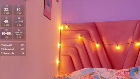 Anny  online show from October 2025 02:59:01 AM